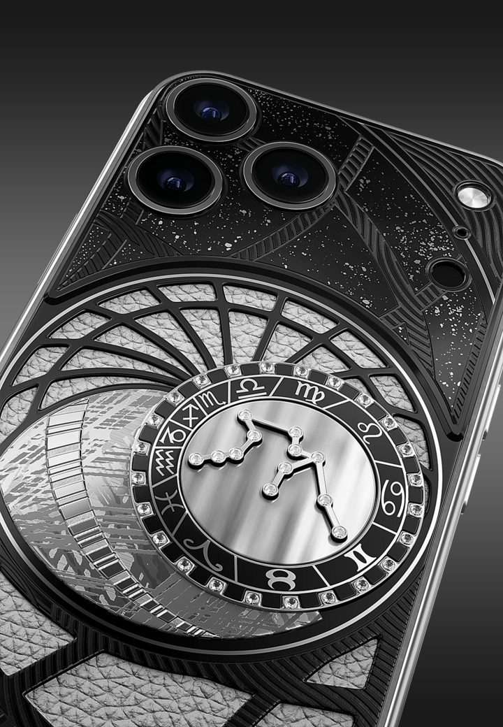 Camera close-up Aquarius