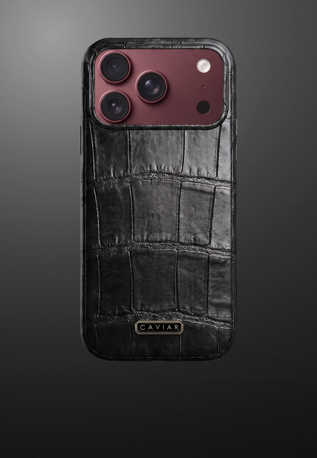 Case with a burgundy body Supremacy
